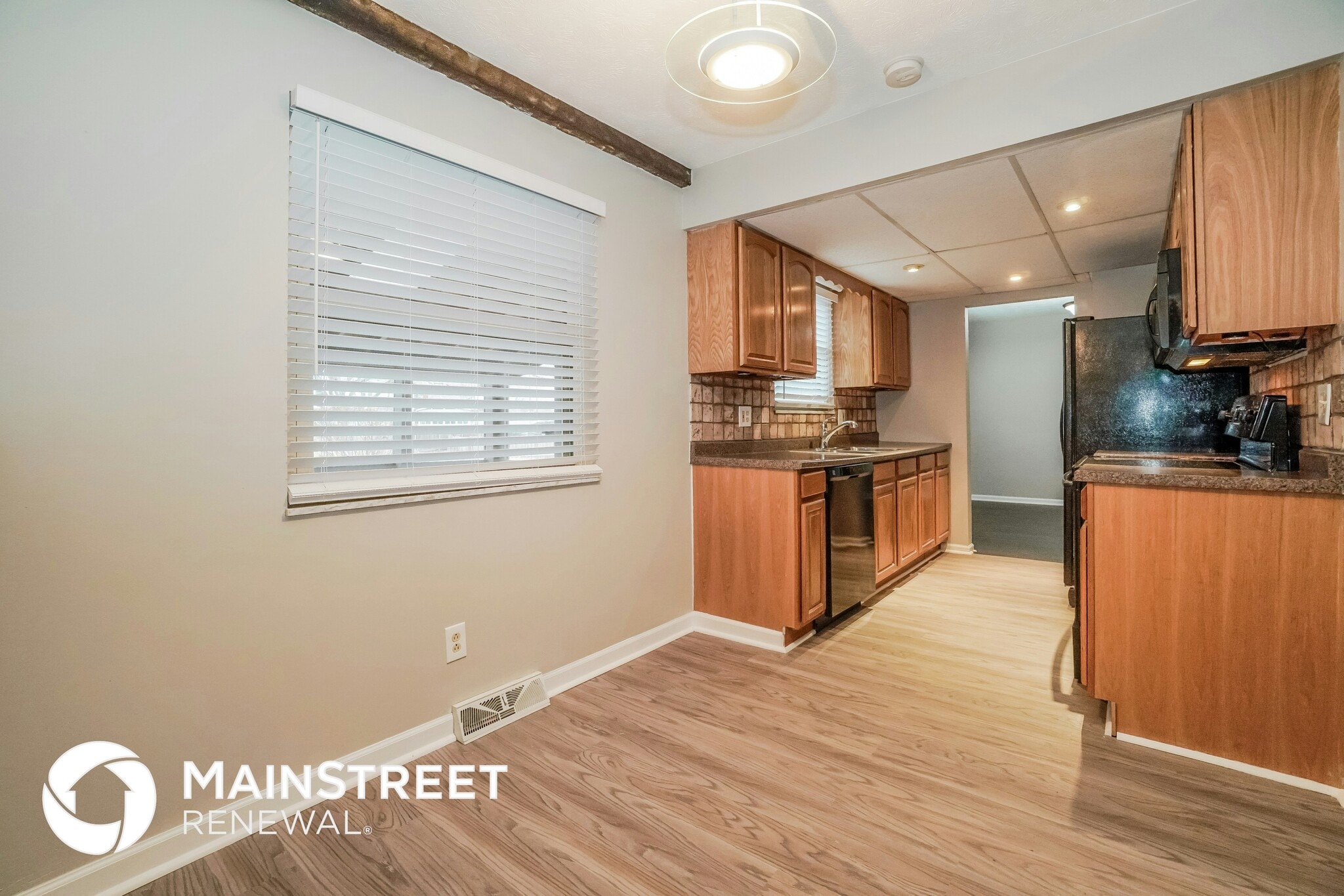 Building Photo - 1866 Faymeadow Ave