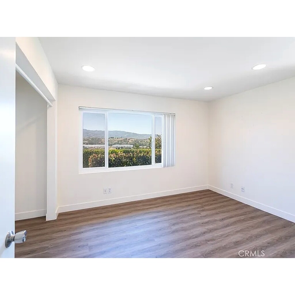 Building Photo - 21200 Trumpet Dr