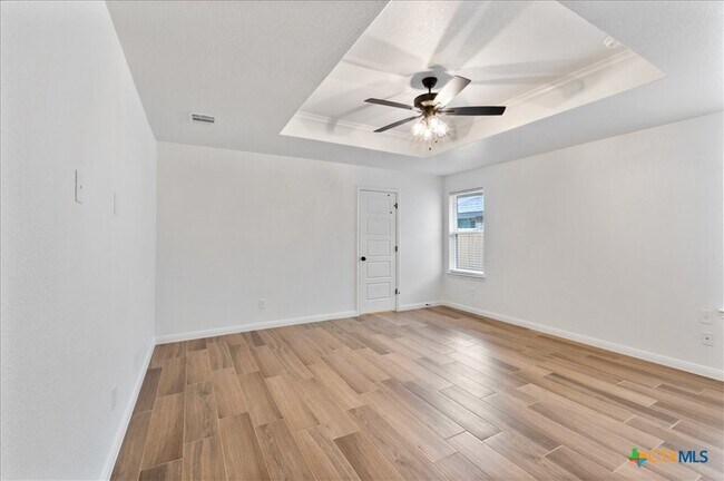 Building Photo - 6019 Catania Rd