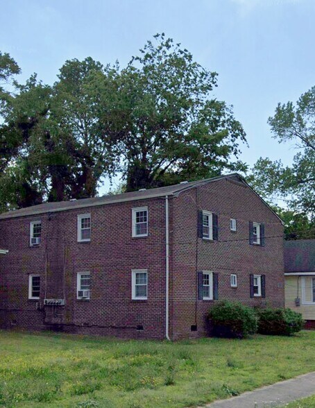 Building Photo - 1007 W 36th St