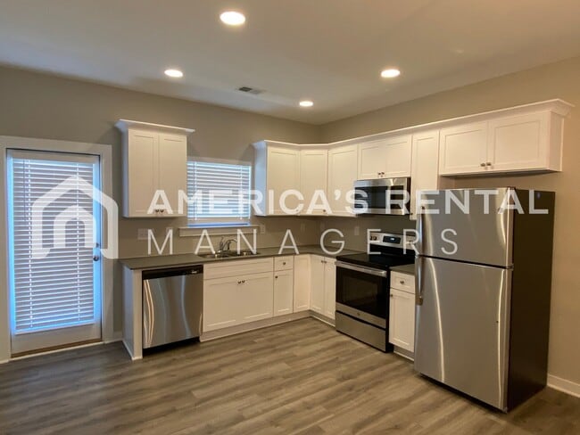 Building Photo - Home for Rent in Brookwood ... Available to View Now!!!