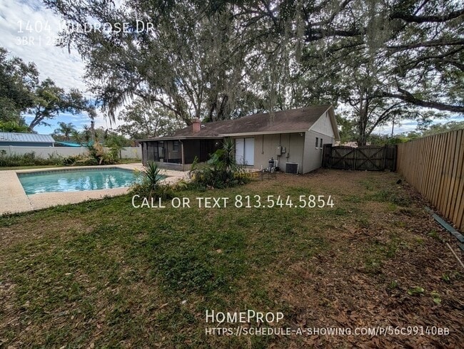 Building Photo - 1404 Wildrose Dr