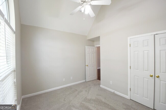 Building Photo - 208 Turnbridge Cir