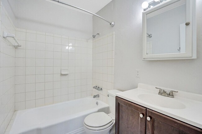 Building Photo - 7741 Northwest 33rd Street