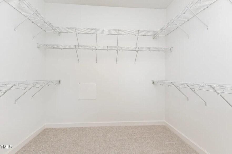 Building Photo - 4024 NC-581