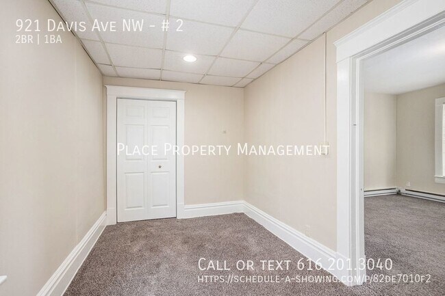 Building Photo - 921 Davis Ave NW