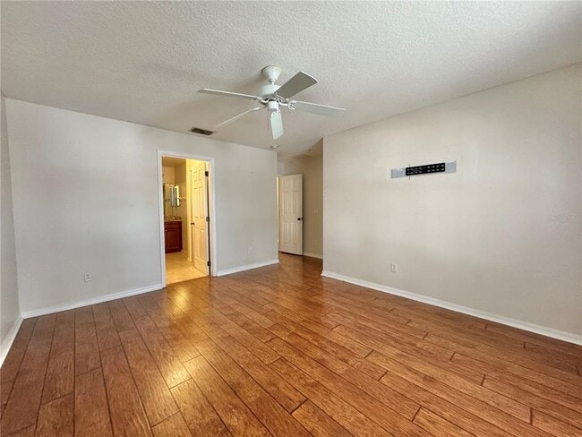 Building Photo - 1916 Beacon Bay Ct