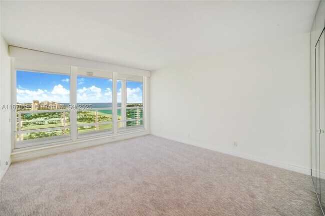 Building Photo - 2100 S Ocean Dr