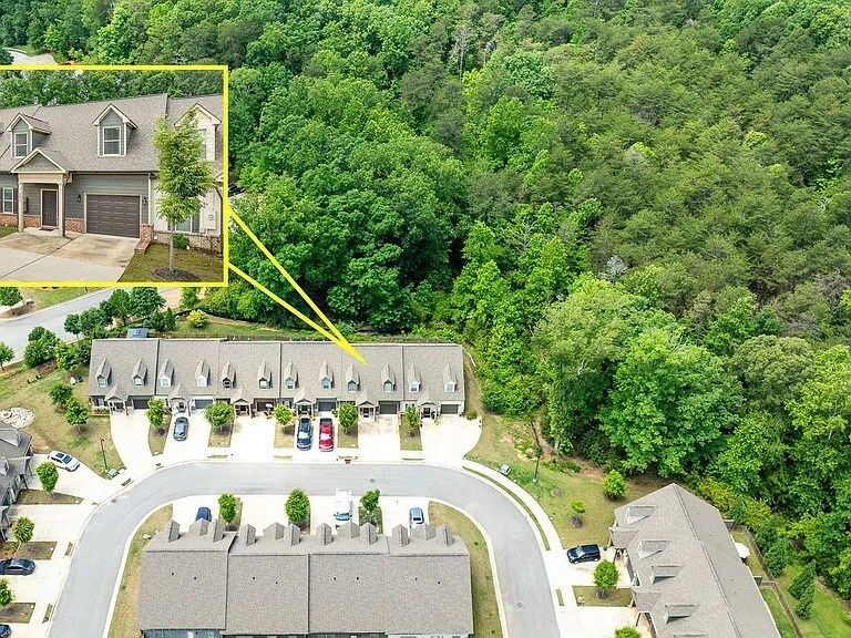 Building Photo - 3875 Valley View Ct
