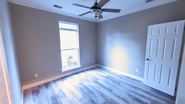 Building Photo - 14808 Bergerac Ct