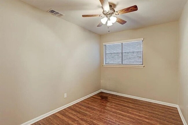 Building Photo - 10142 Eddystone Dr