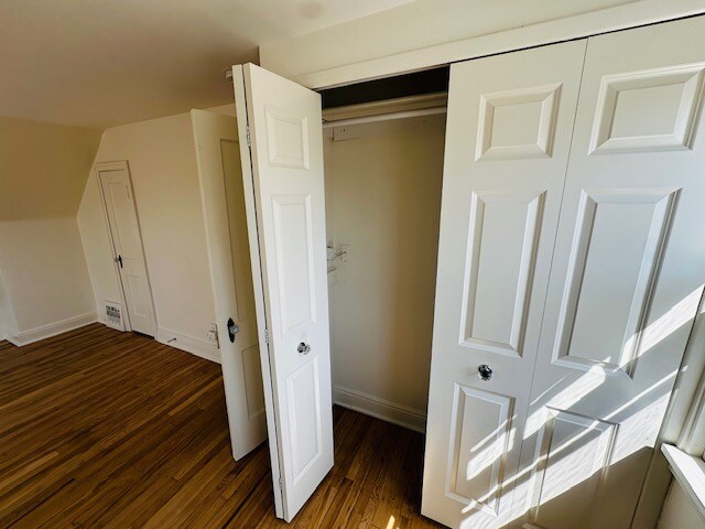 Building Photo - 4511 Shirley St