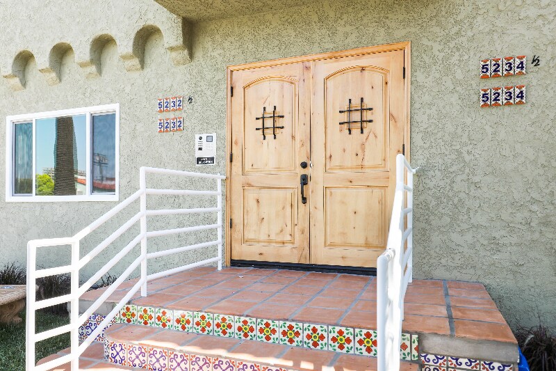 Building Photo - 5232 W 20th St