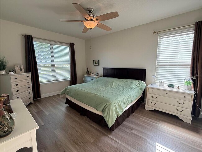 Building Photo - 352 Laurel Falls Dr