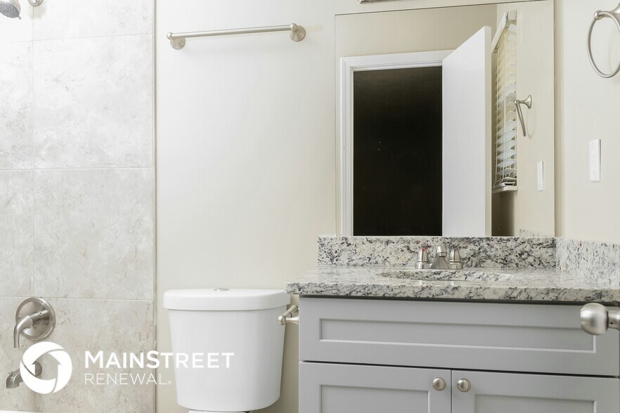 Building Photo - 85 Highland Dr