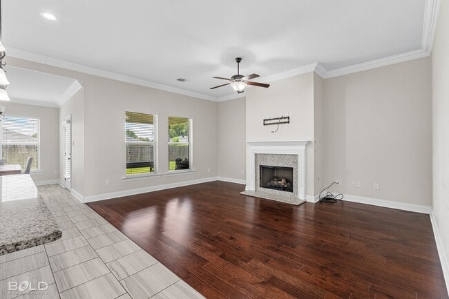 Building Photo - Gorgeous Home For Rent!!