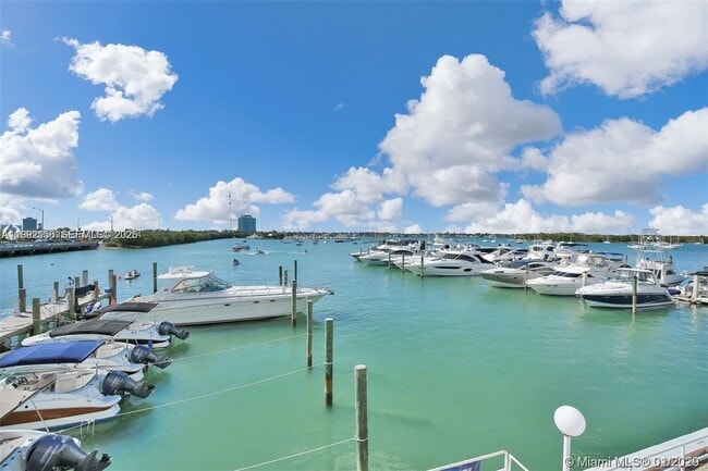 Building Photo - 7904 West Dr