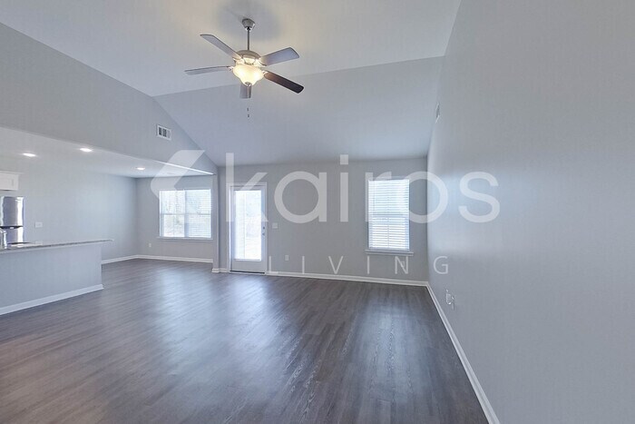 Building Photo - 209 Lodgepole Pne Wy