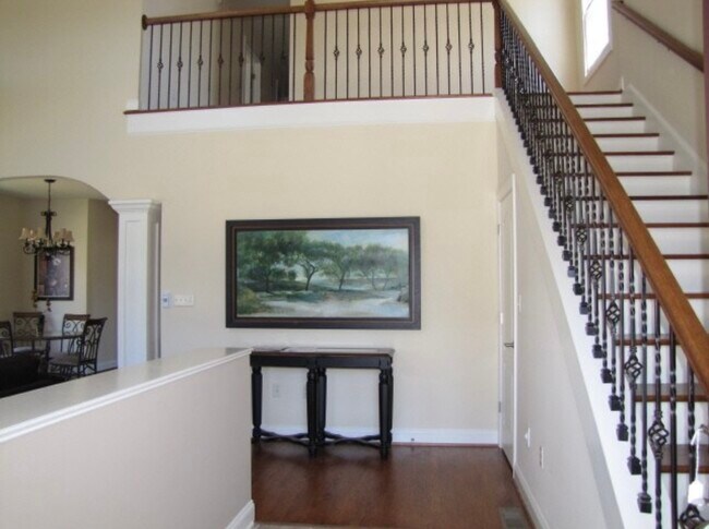 Building Photo - 1125 Cranberry Ct