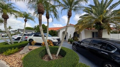 Building Photo - 14861 SW 70th St