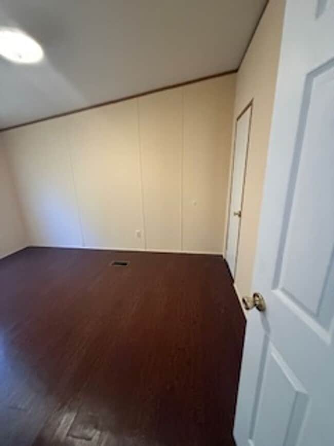 Building Photo - Marietta Mobile Home