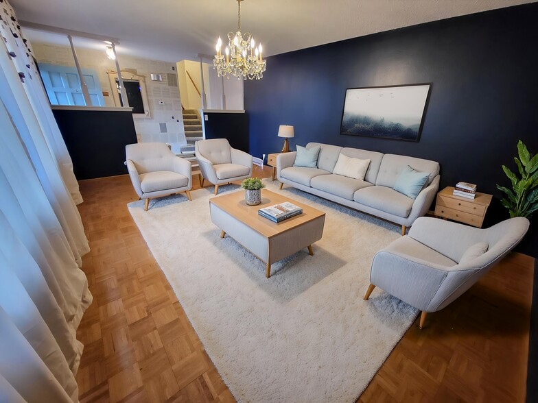 Building Photo - 10470 Romblon Way