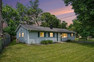 Building Photo - 8490 Smallwood Ln