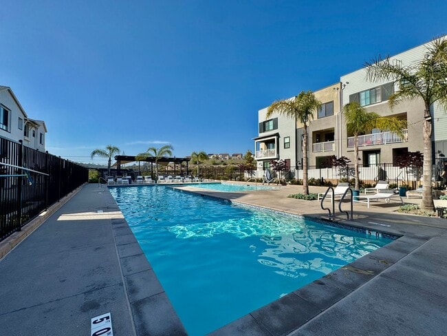 Building Photo - BRAND NEW 4 BED, 3.5 BATHS, 2070 SQ FT TOWNHOME BY KH HOMES