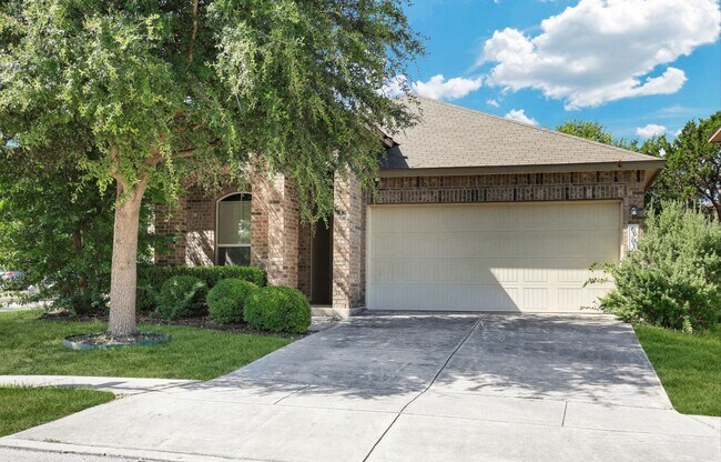 Primary Photo - IMMACULATE Well-Maintained 3bd/2ba/2gar In...