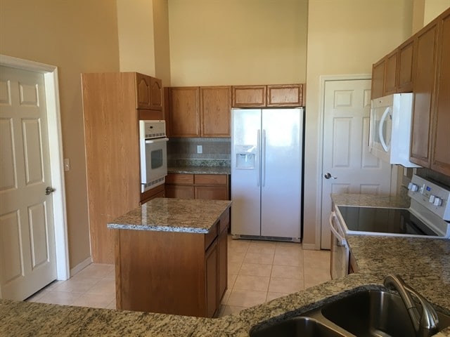 Building Photo - 2828 Laurel Leaf Dr
