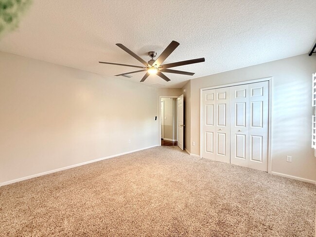 Building Photo - Spacious Two-Story Home with Hot Tub, Pool Table & Fenced Yard in Panther Creek