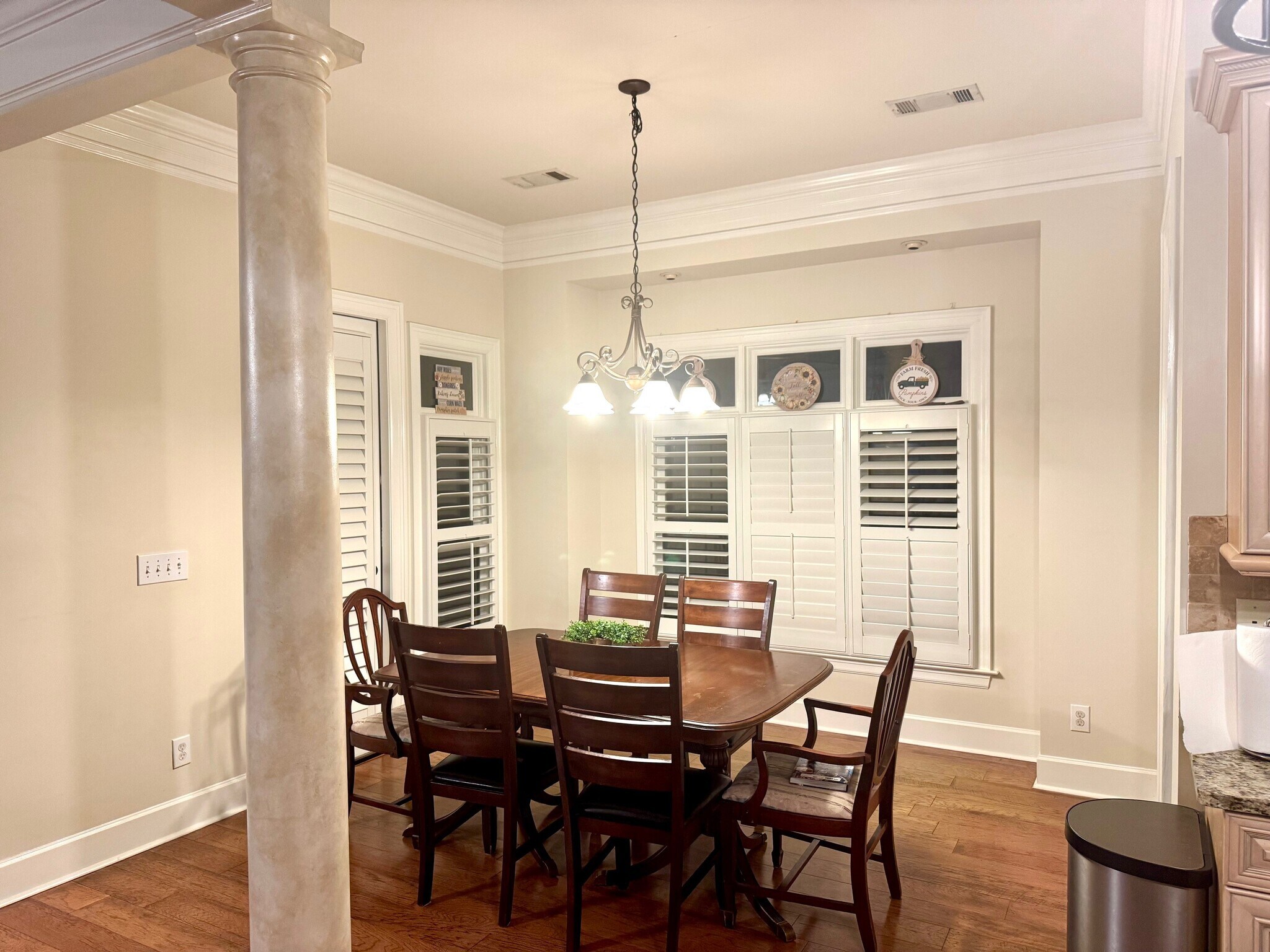 Building Photo - 8611 Wynford Pl