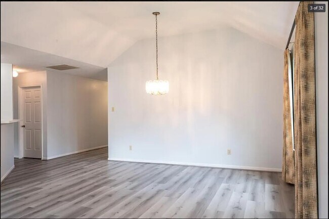 Building Photo - 4317 Plover Dr