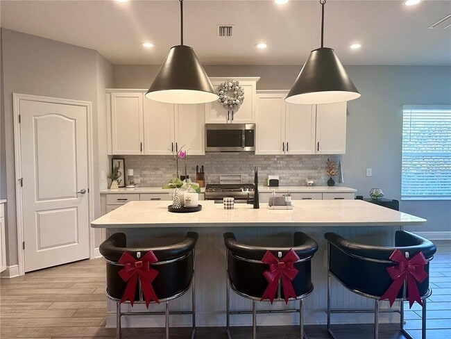 Building Photo - 2716 Butterfly Jasmine Trail