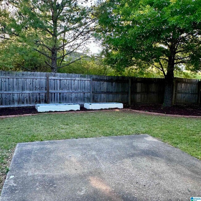 Building Photo - 5272 Promenade Dr