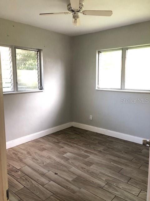 Building Photo - 1955 N Old Coachman Rd