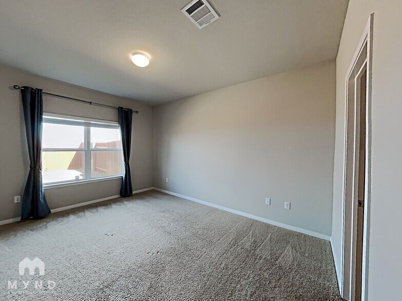 Building Photo - 1129 La Conterra Blvd