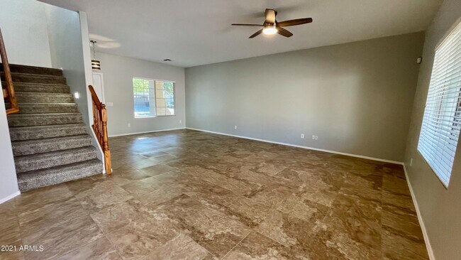 Building Photo - 14174 W Crocus Dr