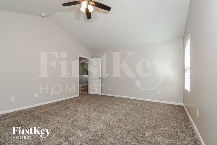 Building Photo - 138 Arrowhead Dr