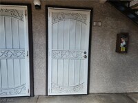 Building Photo - 2606 S Durango Dr