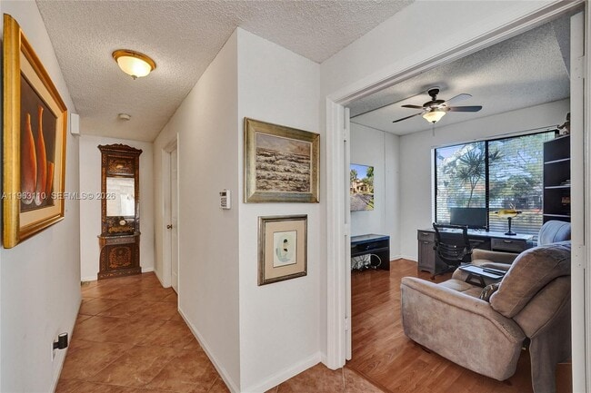 Building Photo - 1025 NW 105th Way