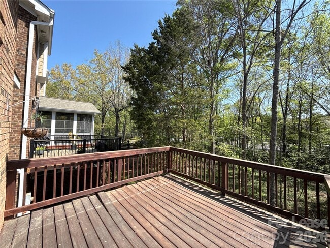 Building Photo - 2613 Huntman Way