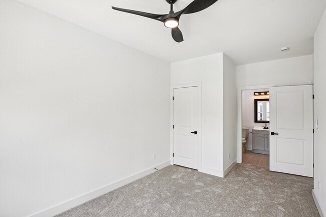 Building Photo - 3514 Goodhope St