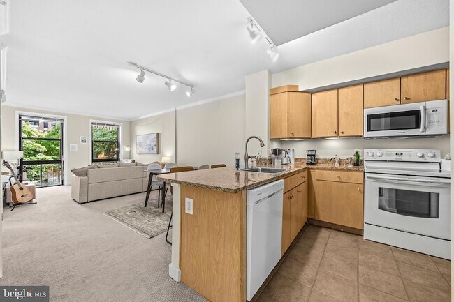 Building Photo - 631 D Street NW