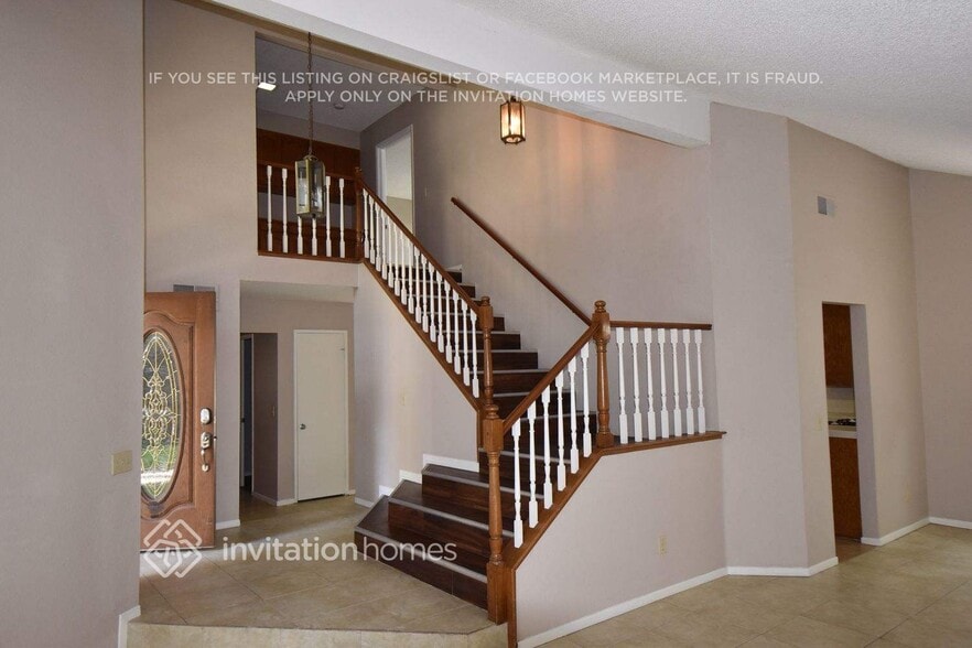 Building Photo - 31348 Huron St