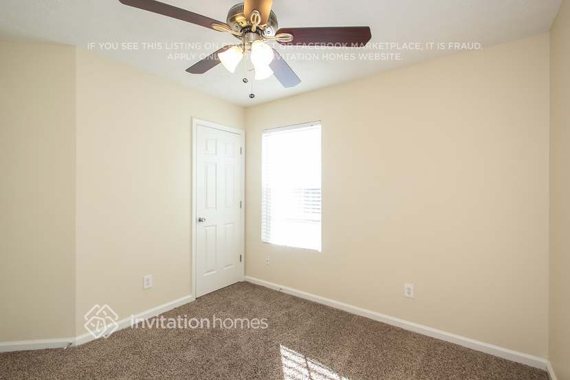 Building Photo - 715 Carlton Pointe Way