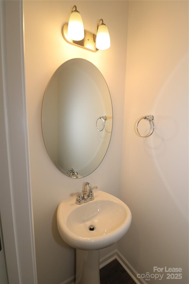 Building Photo - 11171 Argosy Dr