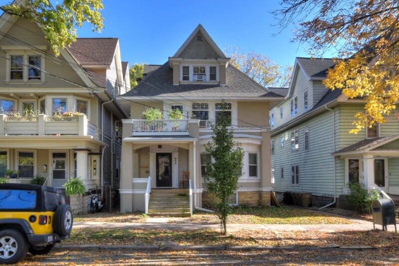 Building Photo - 933 Spaight St