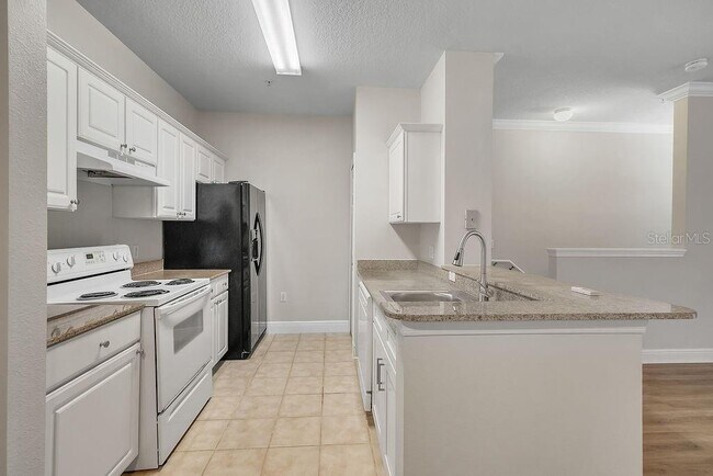 Building Photo - 1315 Eastern Pecan Pl