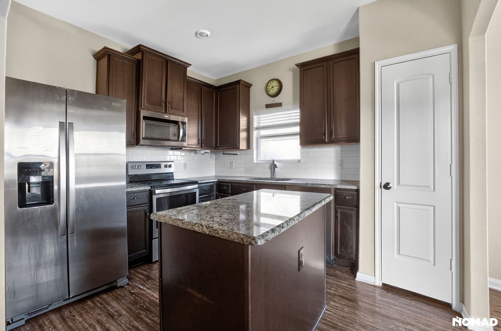 Building Photo - 1829 Tyne Way